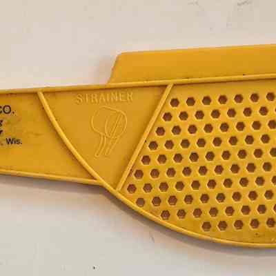 Strainer, Plastic, Peters Oil Company