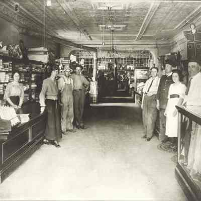 Photograph, Hull & Lemmenes Grocery Store, Interior