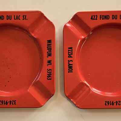 Ashtray, Metal, Tony's Pizza
