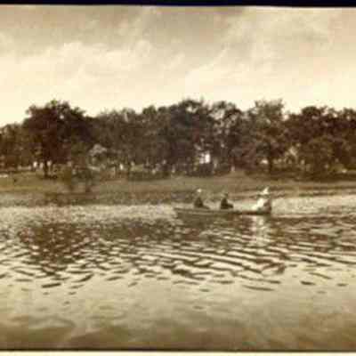 Photograph, J.A. Kastein Jr., Harris Mill Pond, Cemetery