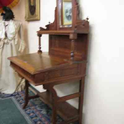 East lake desk