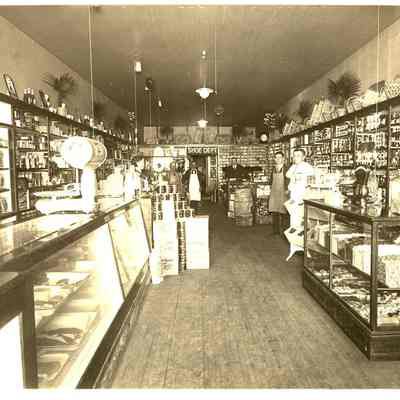 Photograph, Schuppert Gysbers Store
