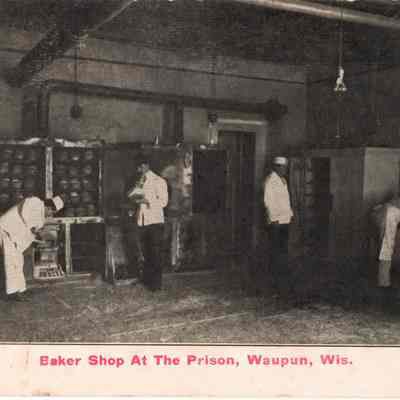 Postcard, Correction, Wisconsin State Prison, Baker Shop