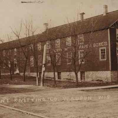 Postcard, Paramount Knitting Co.