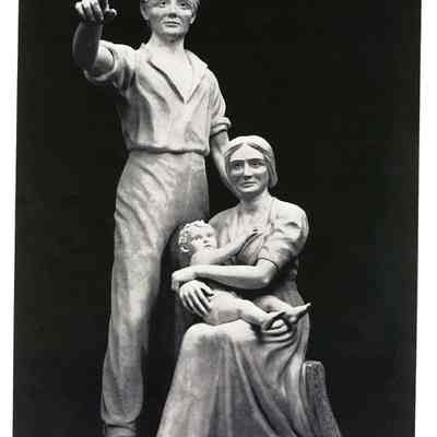 The Pioneers sculpture