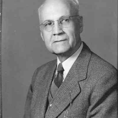 Luck, Fred W.