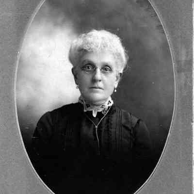 Cabinet Card, Emily Janet (Wilcox) Houghton