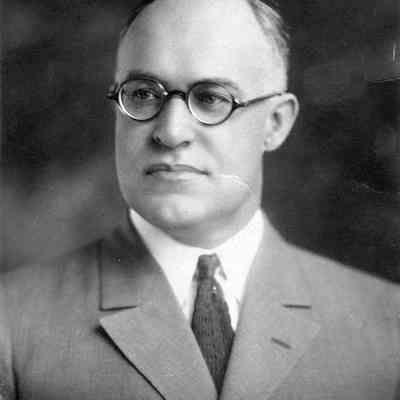 Clark, Dr. F. T.