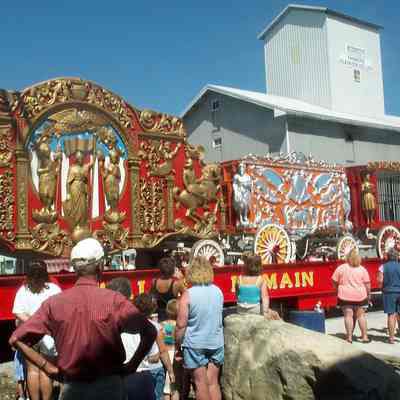 Circus train