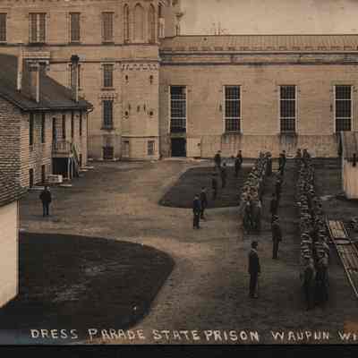 Dress Parade: Variation