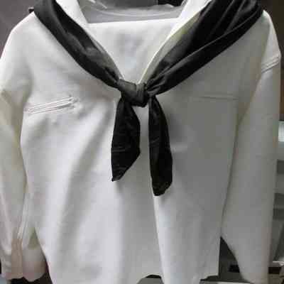 US White Naval Uniform