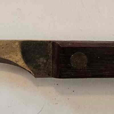 Knife, Peter's Coal and Oil
