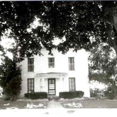 Photograph, Houses, 270 South Drummond Street