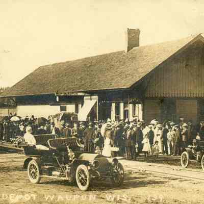 Postcard, Railroad Depot, 139