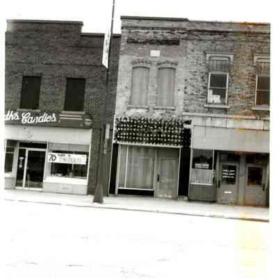 Photograph, Main Street, Guth Candies, Felsman Shoes