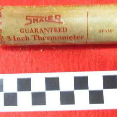 Showing size of Shaler thermometer and container.