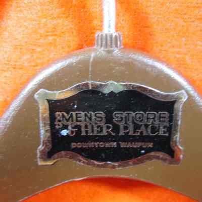 Hanger, Mens Store & Her Place