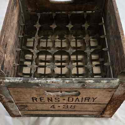 Milk Crate, Wood, Rens Dairy