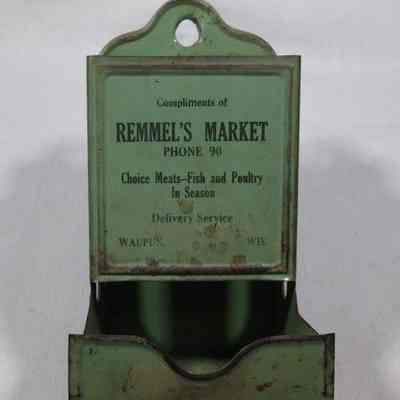 Matchbox holder