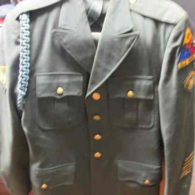WW II US Army Uniform