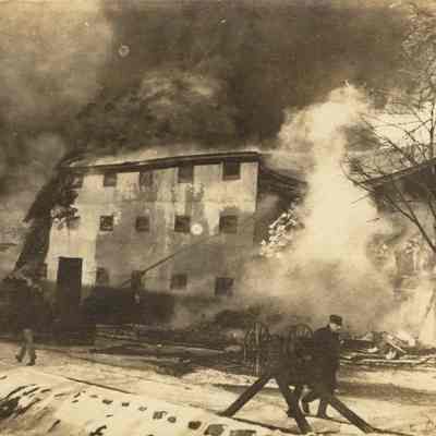 Postcard, Shaler, C.A. Shaler Company Fire.