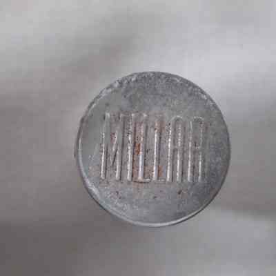 Cover of cylinder of hepodermic hemostatic.