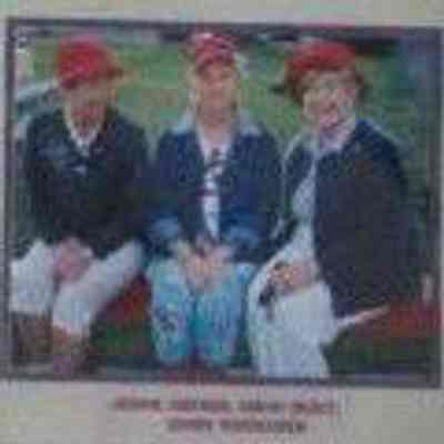 Golfing- J. Verhage, K. Grant, D. Vandezande