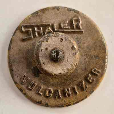 Vulcanizer, Shaler, Small