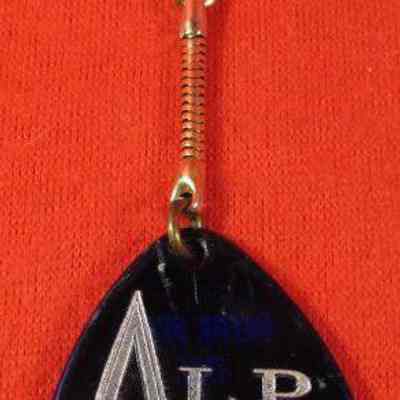 Key holder with Silver flame, LP Gas, from Meenk Bros. Elec.