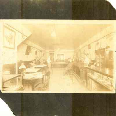 Smoke shop of 1912