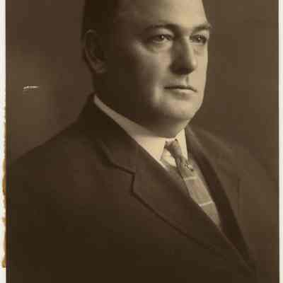 Photograph, O E Bickford