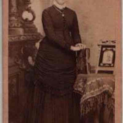 Cabinet Card, Johnson, Small