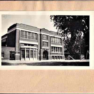 Waupun Lincoln Elementary School 1948-1949 P,T,A