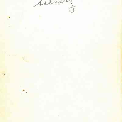 Lovila Schultz .