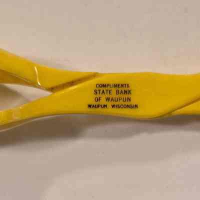 Tongs, Plastic, State Bank of Waupun