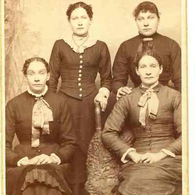 Cabinet Card, Johnson, Small, Gruenwald Ladies