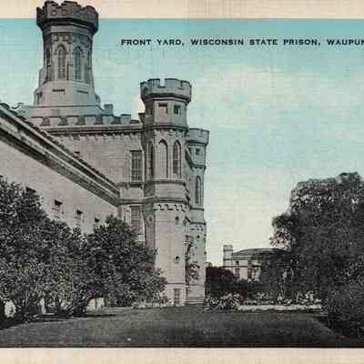 Postcard, Corrections, Wisconsin State Prison, Front Yard, Wis-1, #15800
