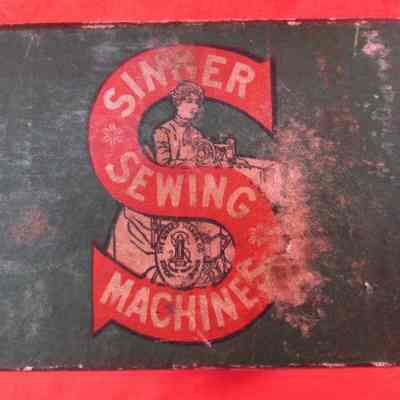 Side of Singer Sewing Machine Box