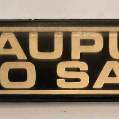 Sign, Waupun Auto Sales