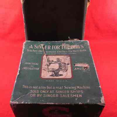 Box for Singer Sewing Machine