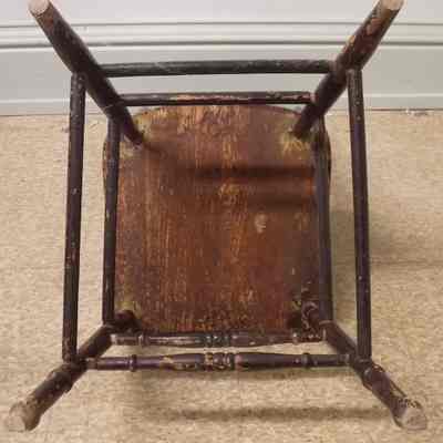 bottom of chair