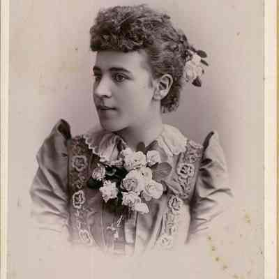 Cabinet Card, Bessie Rogers
