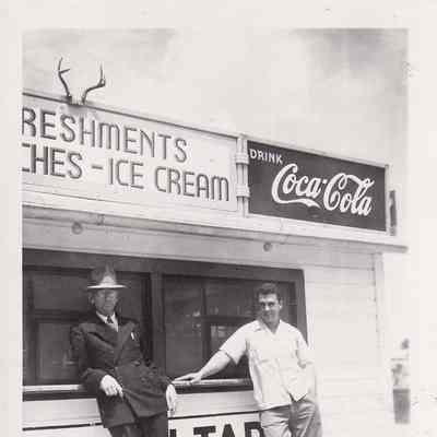Photo, Bell's Concession Stand