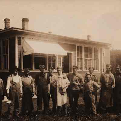 Postcard, Shaler