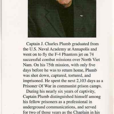 Book "I'm no hero." by Charlie Plumb.