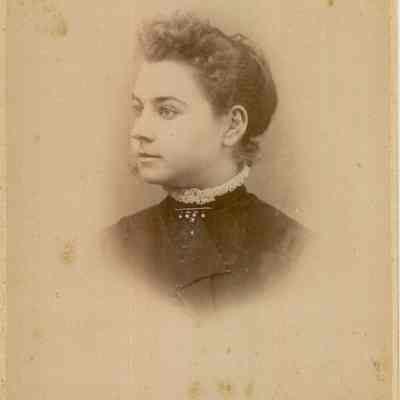 Cabinet Card, Minnie Fowler