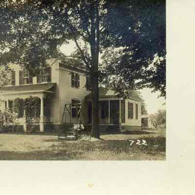 Postcard, Houses, 529 East Lincoln Street, #722