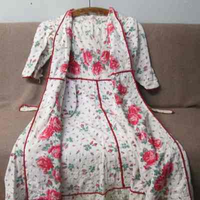 Bathrobe from Mrs. Margaret Niles of 1960s.