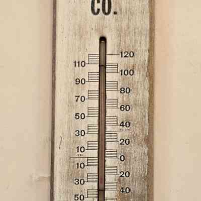 Thermometer, Farmers Elevator Company, Wood