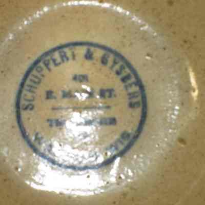 Close view of stamp on  inside of small bowl.